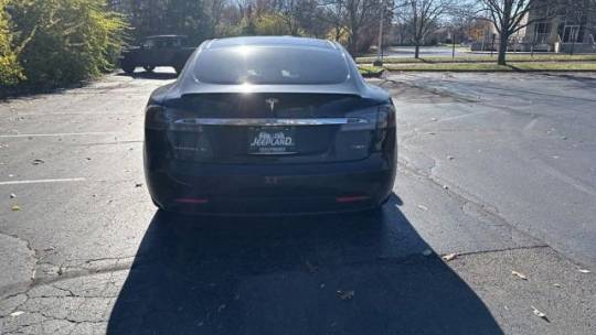 2016 Tesla Model S 5YJSA1E46GF168180