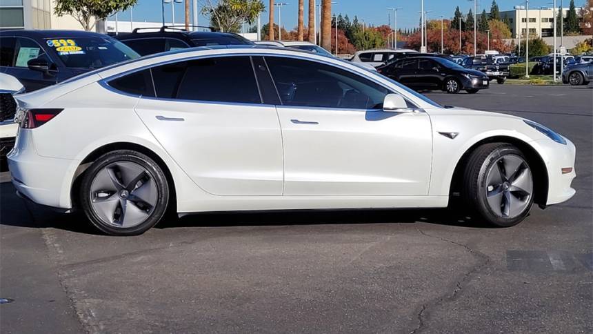 2019 Tesla Model 3 5YJ3E1EA1KF427259