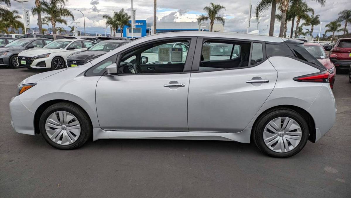 2023 Nissan LEAF 1N4AZ1BV9PC558887