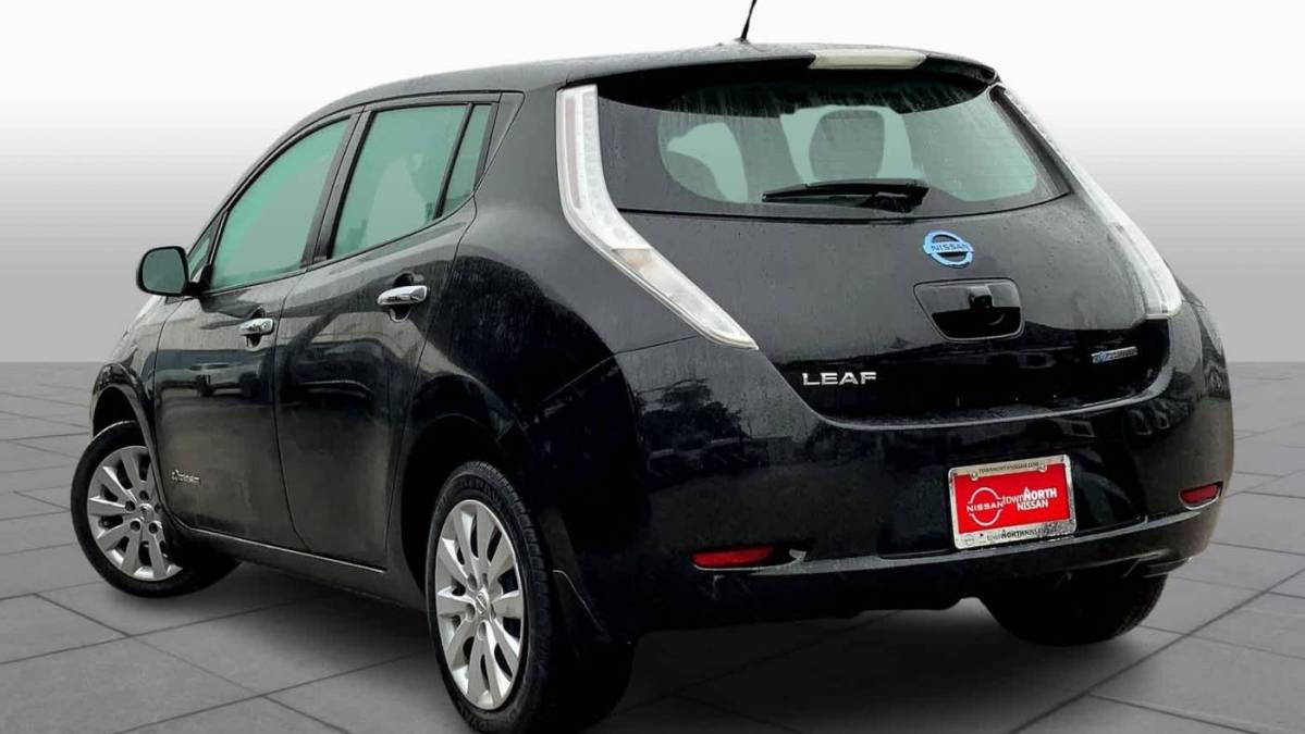 2015 Nissan LEAF 1N4AZ0CP2FC320680