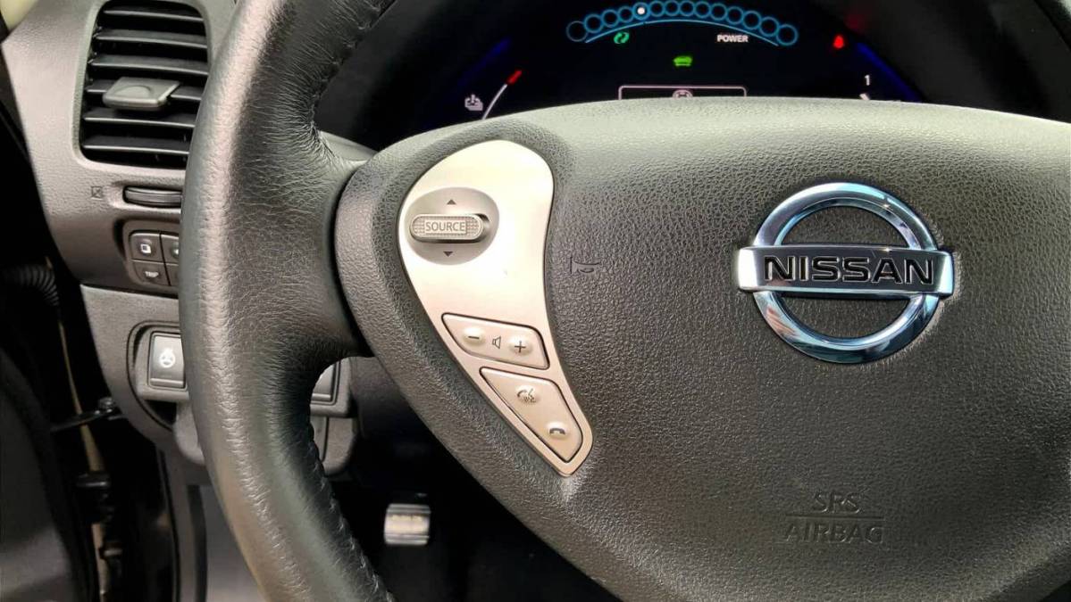 2015 Nissan LEAF 1N4AZ0CP2FC320680