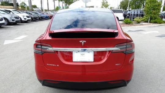 2018 Tesla Model X 5YJXCBE28JF112821