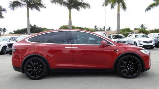 2018 Tesla Model X 5YJXCBE28JF112821