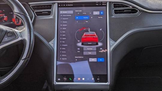 2016 Tesla Model X 5YJXCBE43GF001376