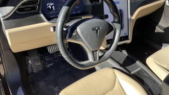 2015 Tesla Model S 5YJSA1H20FFP65141