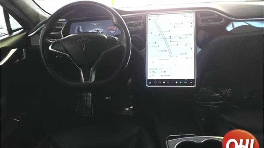 2015 Tesla Model S 5YJSA1E12FF111785