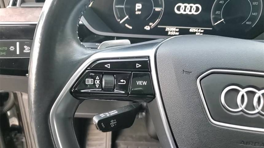 2019 Audi e-tron WA1LAAGE7KB023293