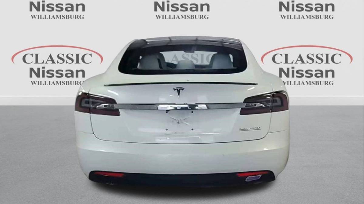 2019 Tesla Model S 5YJSA1E44KF330817