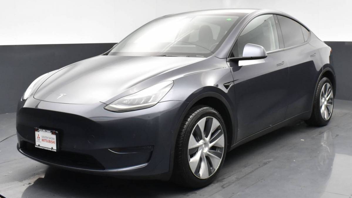 2021 Tesla Model Y 5YJYGDEE0MF086105