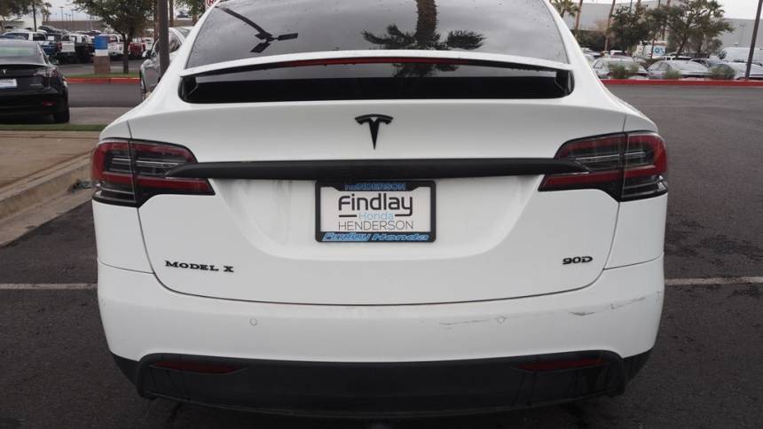 2016 Tesla Model X 5YJXCBE28GF006328