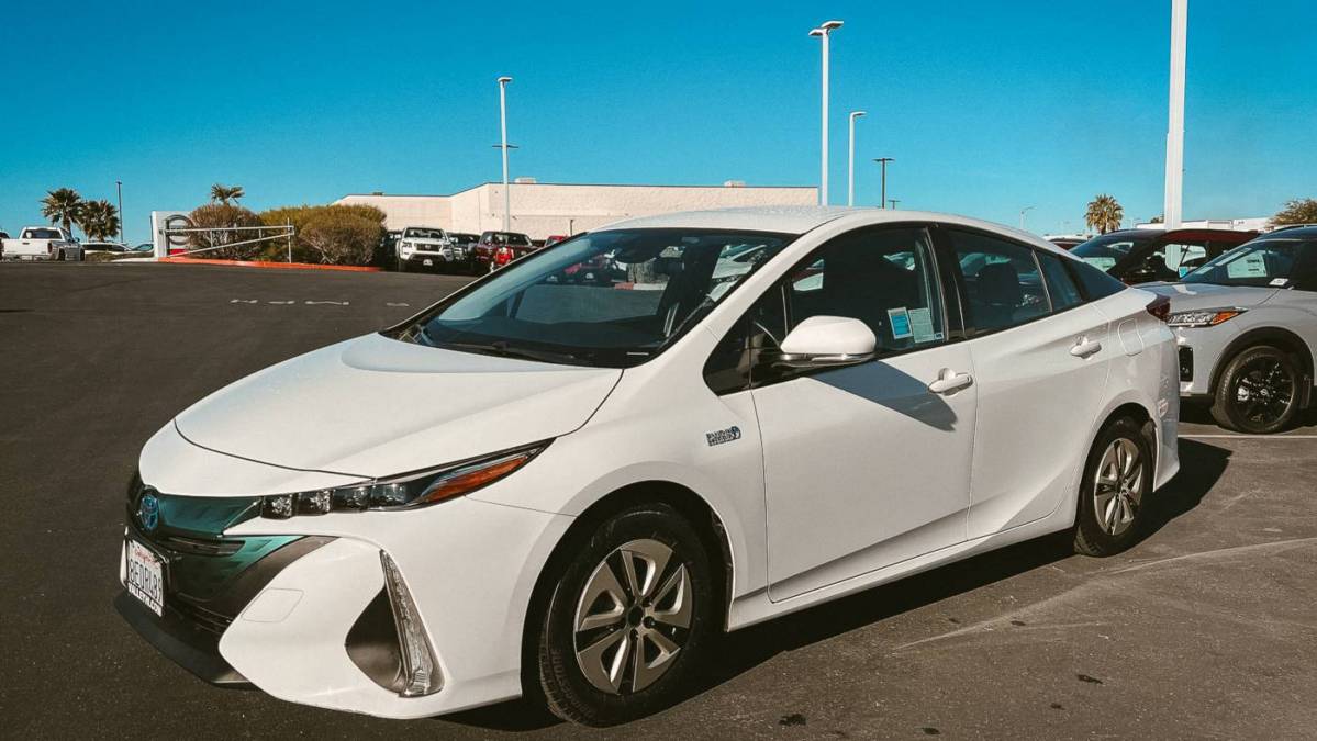 2018 Toyota Prius Prime JTDKARFP5J3081320