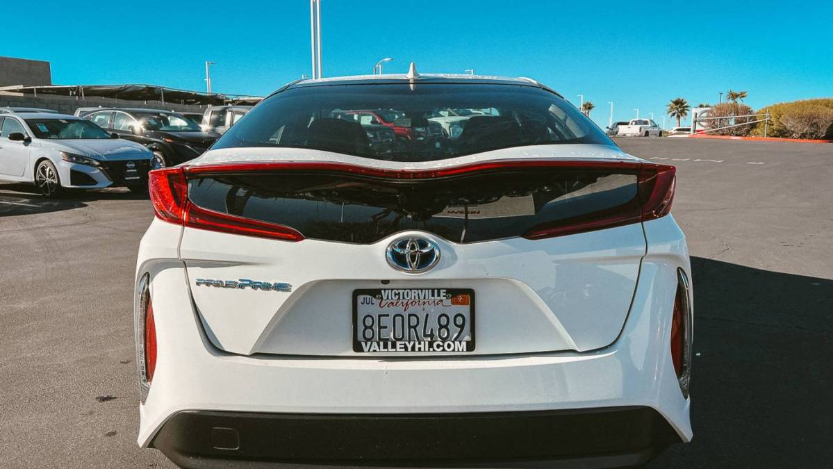 2018 Toyota Prius Prime JTDKARFP5J3081320