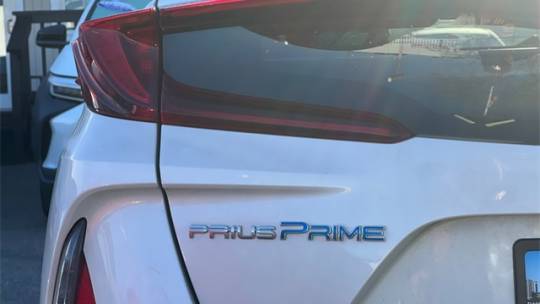 2017 Toyota Prius Prime JTDKARFP3H3060542