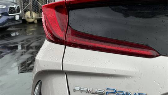 2017 Toyota Prius Prime JTDKARFP1H3047787