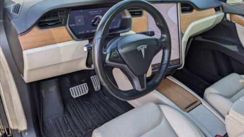 2020 Tesla Model X 5YJXCAE45LF242442