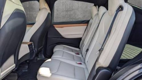 2020 Tesla Model X 5YJXCAE45LF242442