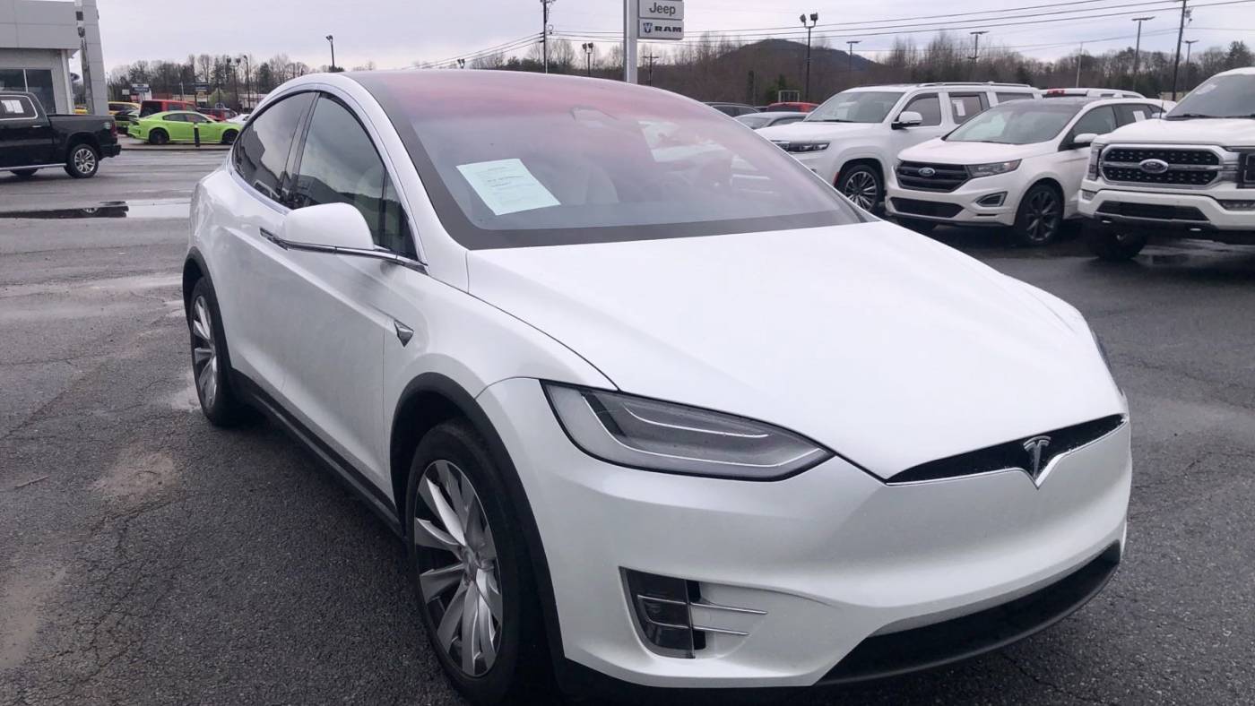 2020 Tesla Model X 5YJXCDE44LF241414