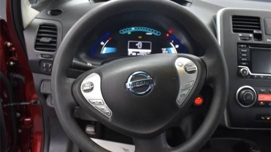 2017 Nissan LEAF 1N4BZ0CP9HC310526