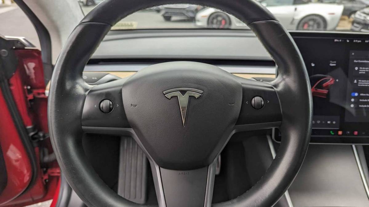 2017 Tesla Model 3 5YJ3E1EA1HF001905