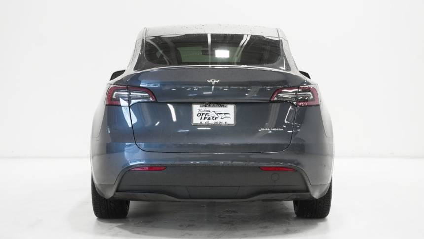 2020 Tesla Model Y 5YJYGDEE7LF034081