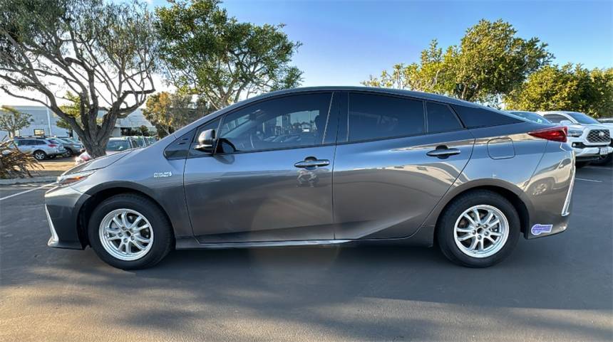 2019 Toyota Prius Prime JTDKARFP1K3109261