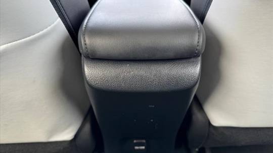 2018 Toyota Prius Prime JTDKARFP3J3102813