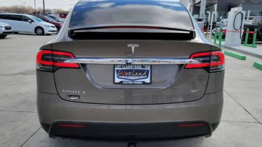 2016 Tesla Model X 5YJXCBE24GF018766