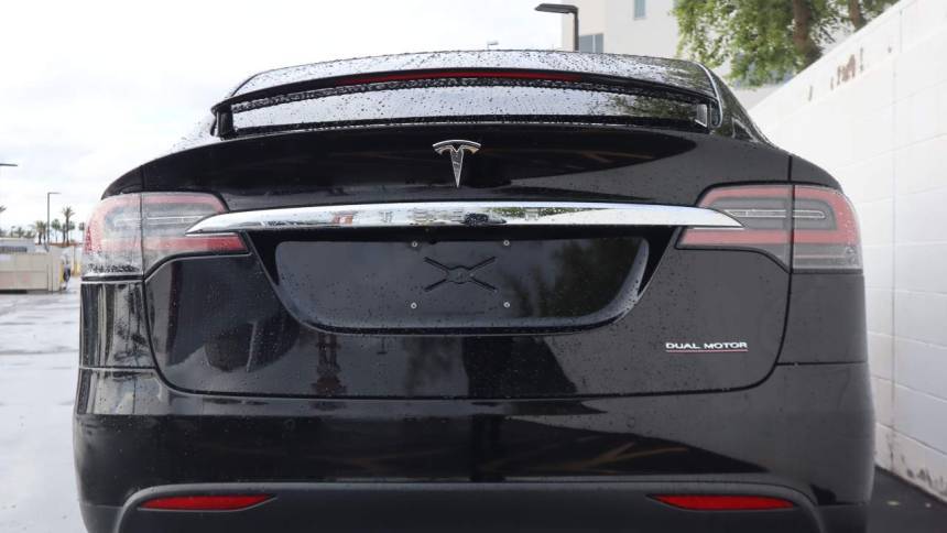 2020 Tesla Model X 5YJXCBE49LF236729