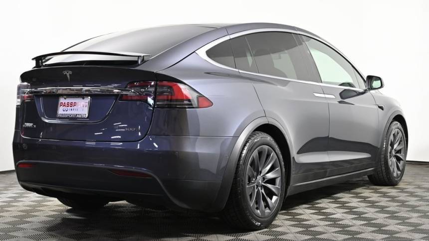 2017 Tesla Model X 5YJXCDE23HF077210