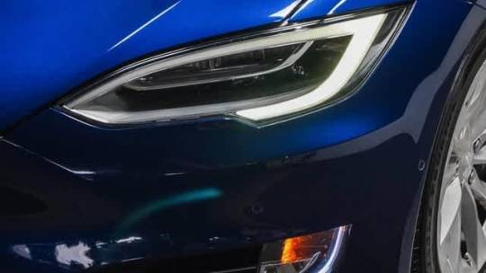 2018 Tesla Model S 5YJSA1E25JF278479