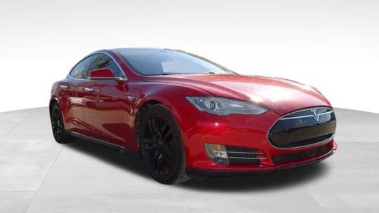 2016 Tesla Model S 5YJSA1E22GF130654