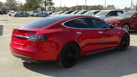 2016 Tesla Model S 5YJSA1E22GF130654