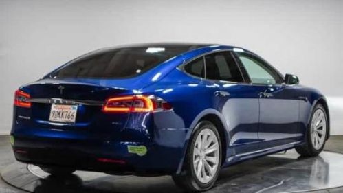 2018 Tesla Model S 5YJSA1E25JF278479