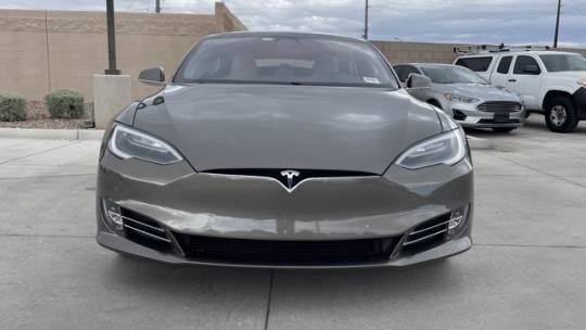 2017 Tesla Model S 5YJSA1E27HF156524
