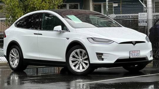 2016 Tesla Model X 5YJXCBE22GF013209