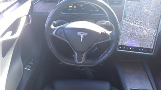 2018 Tesla Model S 5YJSA1E24JF276061