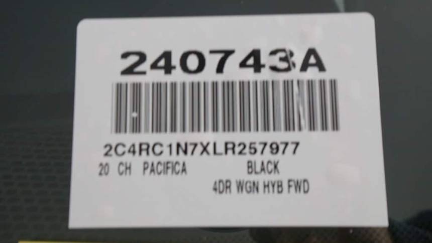 2020 Chrysler Pacifica Hybrid 2C4RC1N7XLR257977