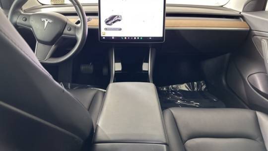 2018 Tesla Model 3 5YJ3E1EB3JF120327