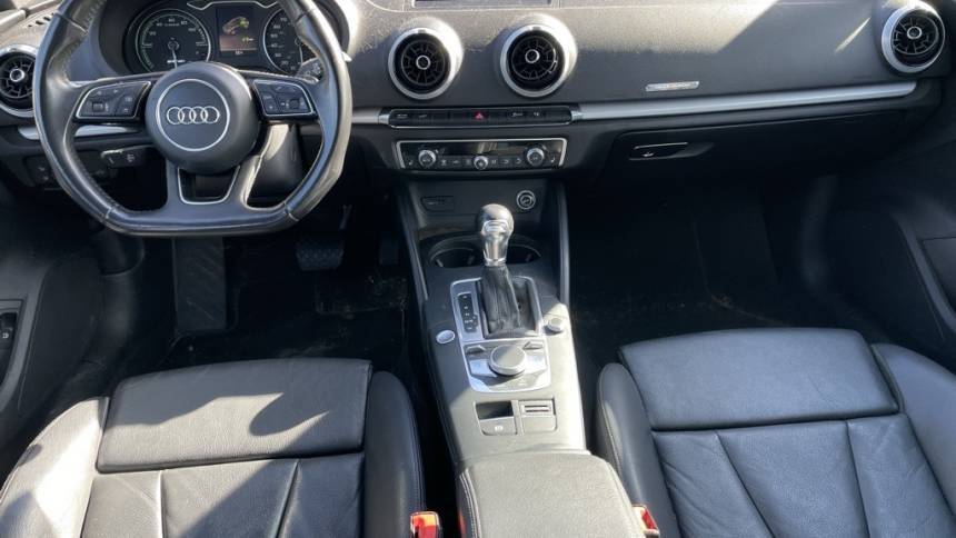 2017 Audi A3 Sportback e-tron WAUUPBFF9HA086688