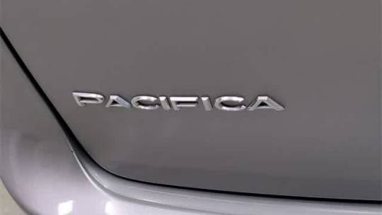 2018 Chrysler Pacifica Hybrid 2C4RC1N75JR229341