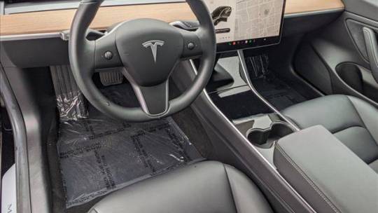 2019 Tesla Model 3 5YJ3E1EA3KF399917