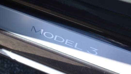 2018 Tesla Model 3 5YJ3E1EB7JF084769
