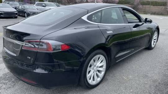 2017 Tesla Model S 5YJSA1E19HF202877