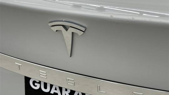 2014 Tesla Model S 5YJSA1H10EFP44828