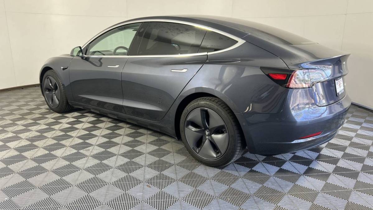 2018 Tesla Model 3 5YJ3E1EB6JF134836