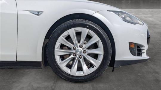 2016 Tesla Model S 5YJSA1E11GF136291