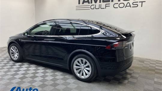 2019 Tesla Model X 5YJXCDE2XKF161449