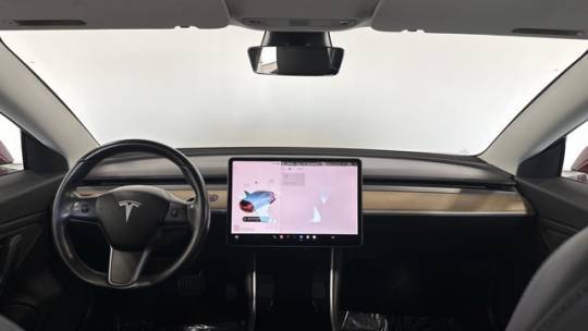 2018 Tesla Model 3 5YJ3E1EA0JF034108