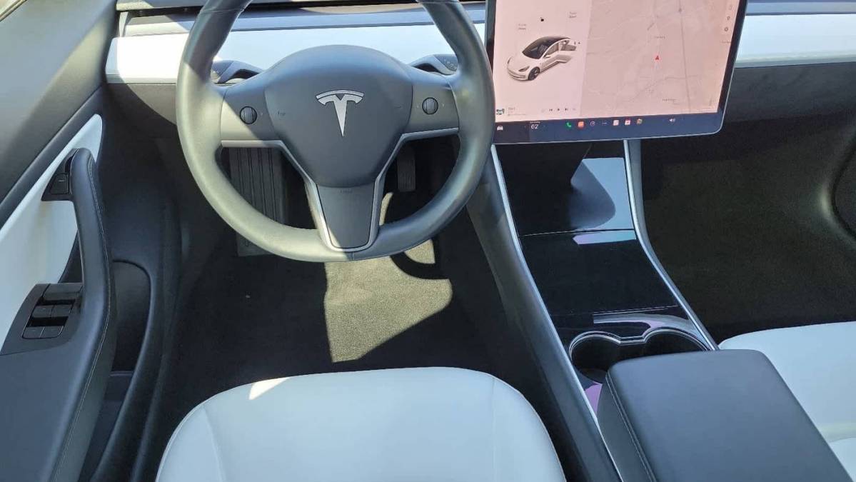 2019 Tesla Model 3 5YJ3E1EA4KF407619