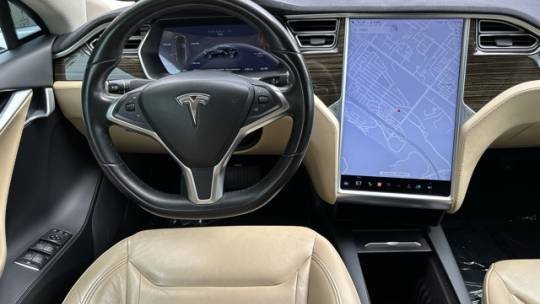 2016 Tesla Model S 5YJSA1E14GF133580